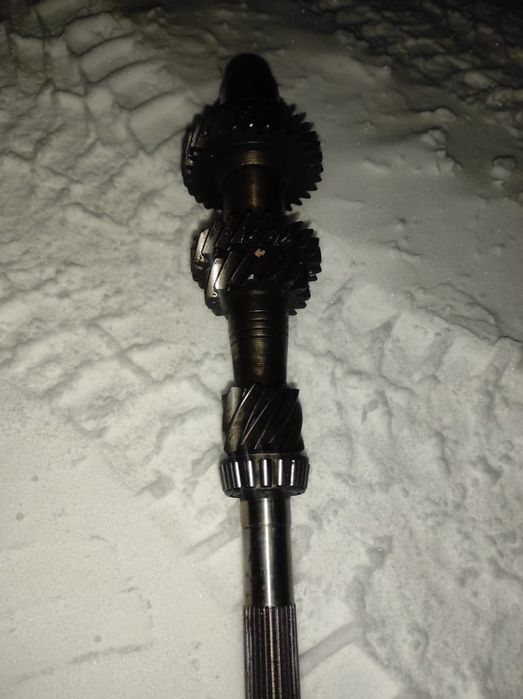 Продам Вал, коробки передач на Т4