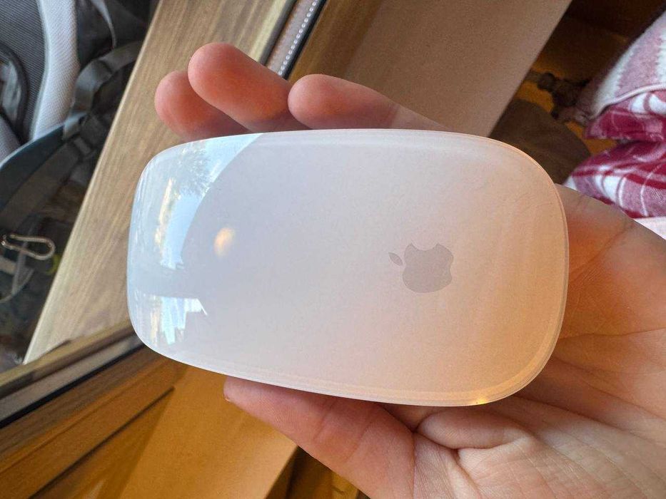 Мишка  Magic mouse 2 - White Multi-Touch Surface