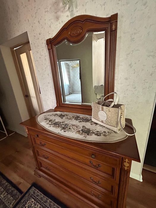 Комод. Производство Малайзия