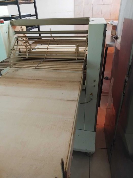 Ламинатор за бутер тесто Италиански