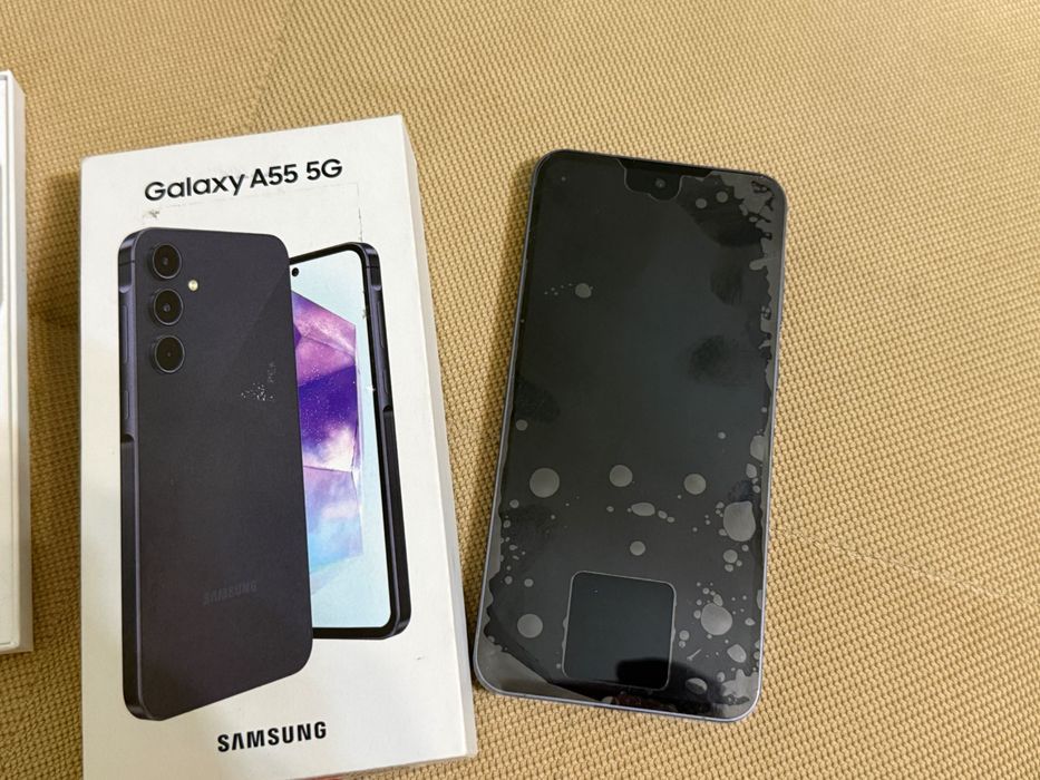 Samsung A55 nou
