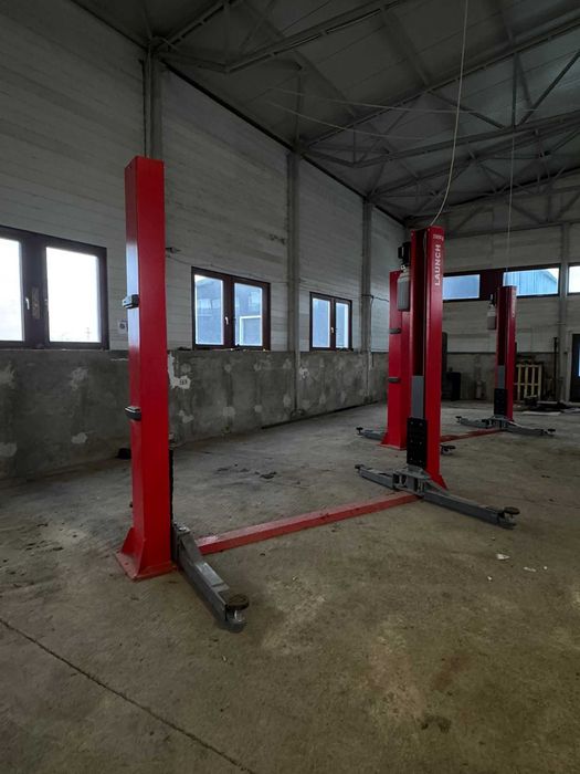 Elevator auto 2 coloane – 3.5 tone