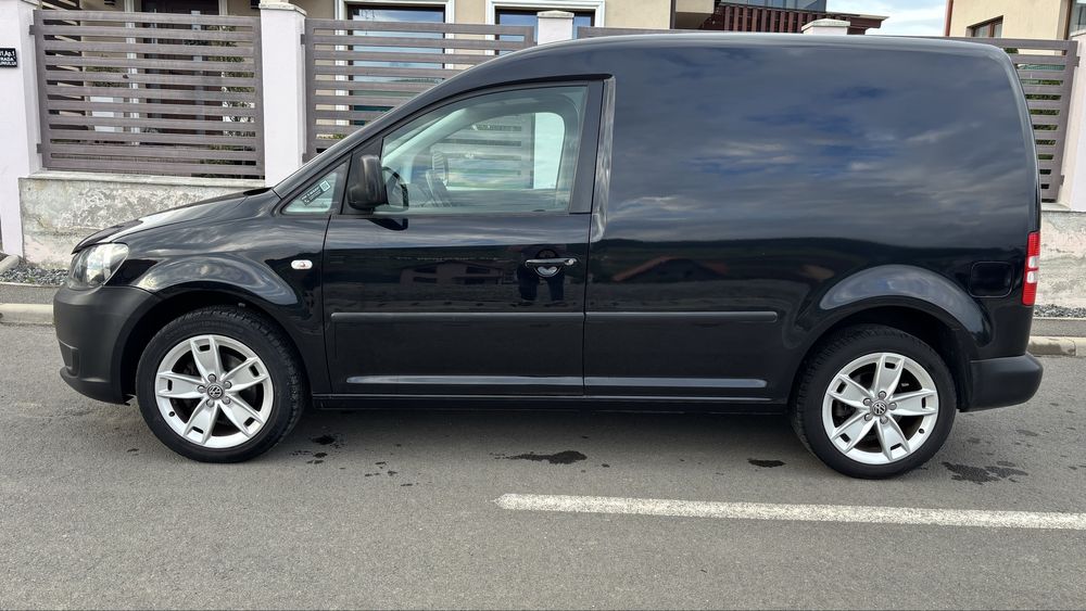 Volkswagen caddy  diesel automat