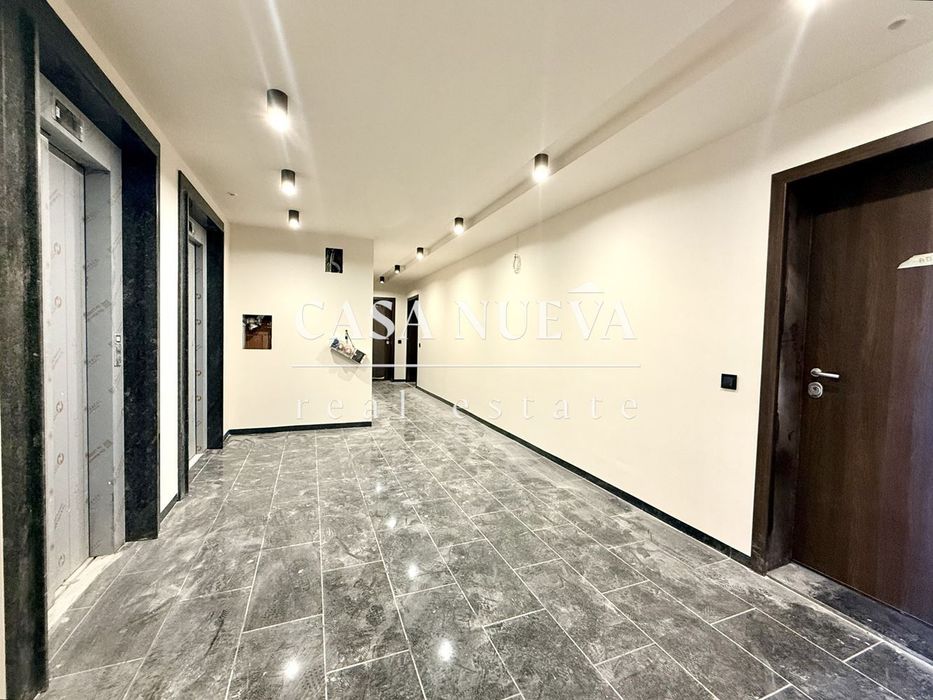 Продава се Двустаен апартамент в София, Павлово - 86 кв.м за 2494 €/кв.м - Снимка #8