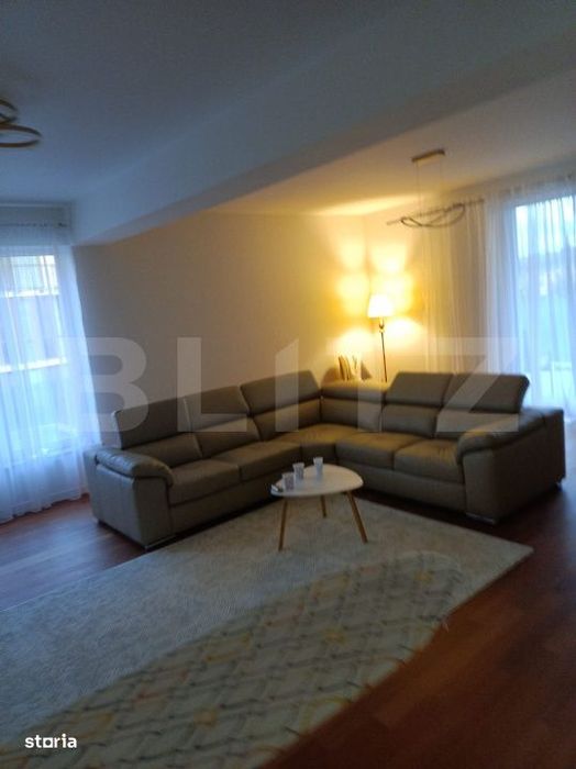 Casa 4 camere, 257mp, zona Zavoi.