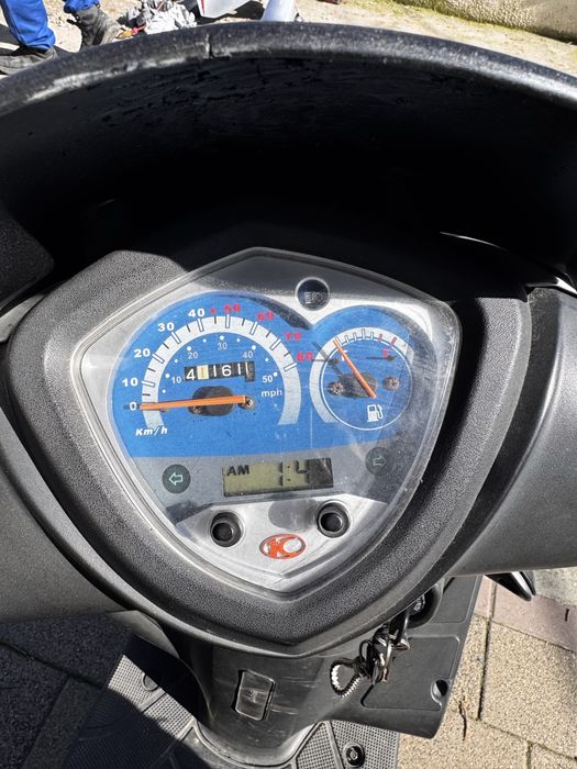 Scuter Kymco agility 50