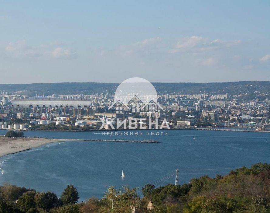 Продава парцел в м-т Зеленика, площ 1037 кв.м, с партида за ток