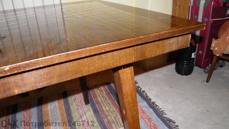 Продавам разтегателна маса