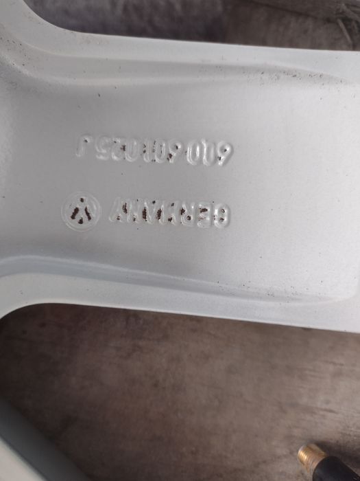 BBS RW017   17-5x100 ET35 7.5j Volkswagen Polo Cross