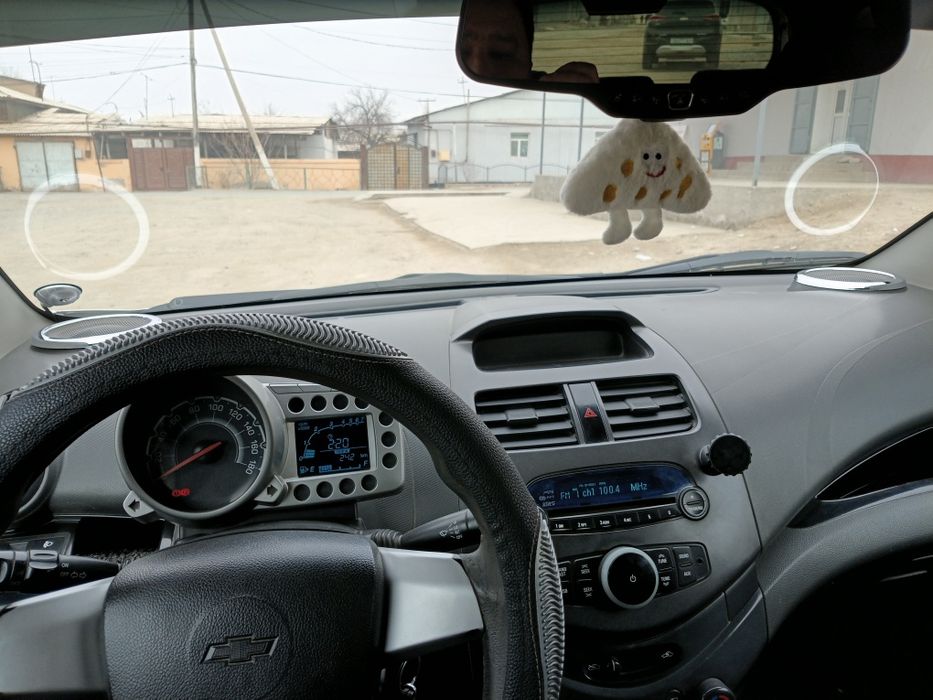 Спарк 2011-жылы ислеп шыгарылган