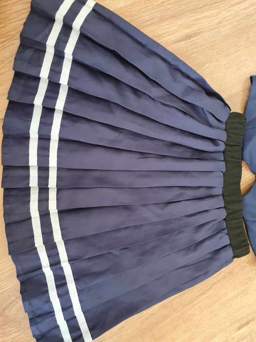 Школьная форма для девочек. Юбка и жакет