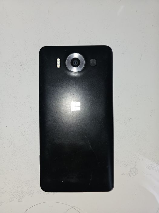 Microsoft lumia 950