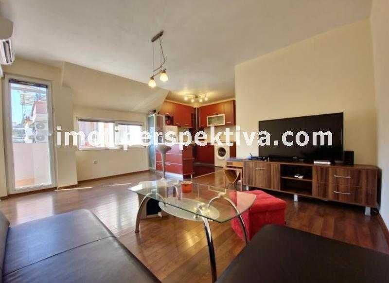 Продава се Двустаен апартамент в Пловдив, Център - 65 кв.м за 2154 €/кв.м - Снимка #1