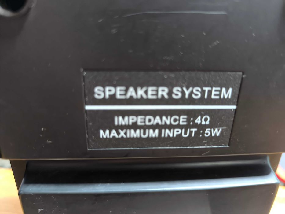 Supersound MEDION Sistem 4 in 1(CD-DVD,stick,card si inouput)