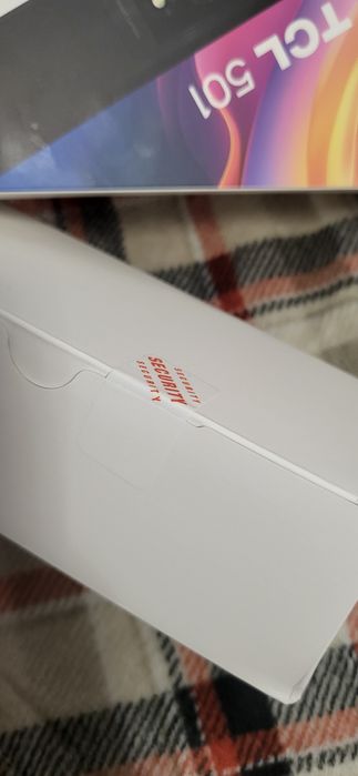 Vand telefon TCL nou sigilat