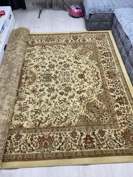 Продам ковер 2,5*4