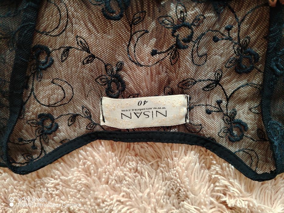 Продам женские платья