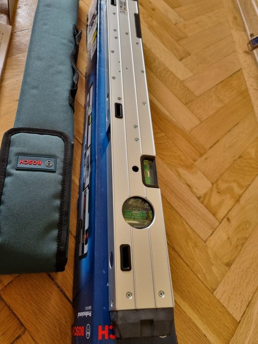 Nivela laser (clinometru digital) Bosch Professional GIM 60 L, 30 m, clasa laser 2, 60 cm lungime
