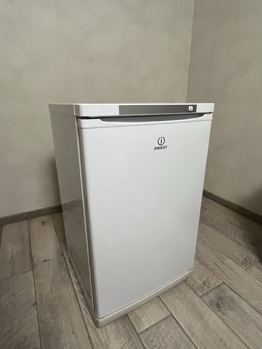 Морозильная камера indesit