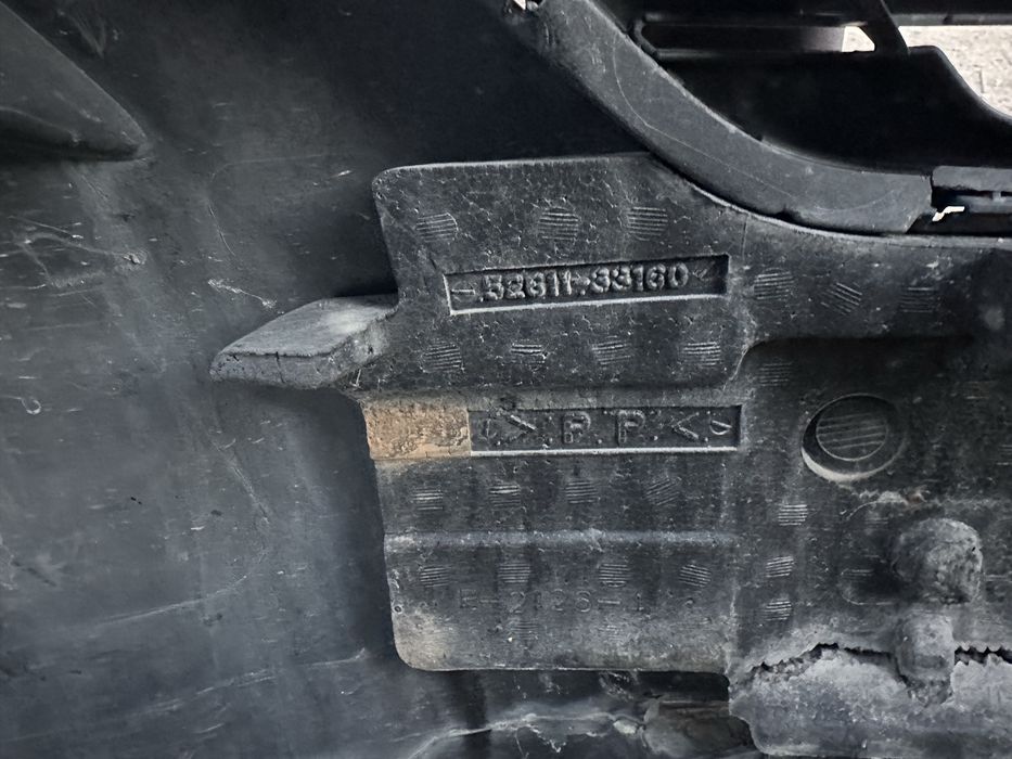 Камри 40 бампер передний