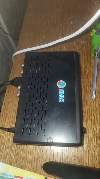 Продам тюнер с антенно Отау ТВй