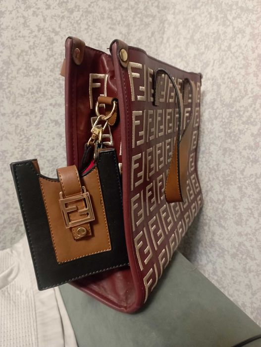 Сумка от FF (Zucca) от Fendi