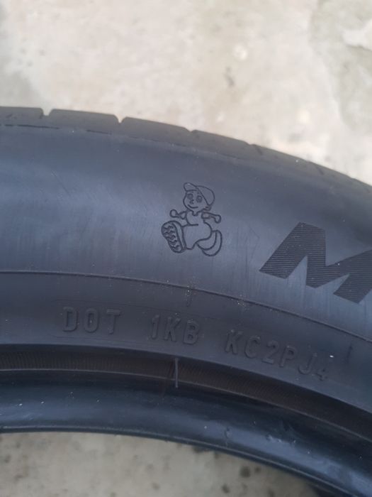 Vand anvelope 225 55 r17 ranflet de vara