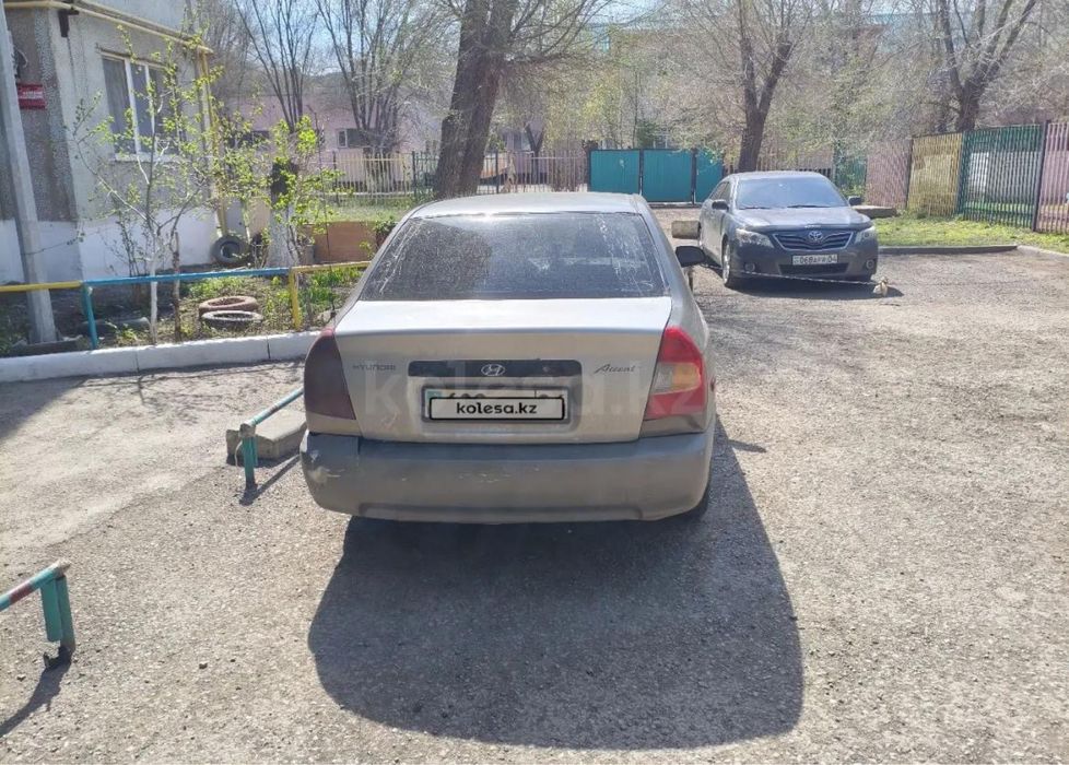 Продам машину автомат на ходу