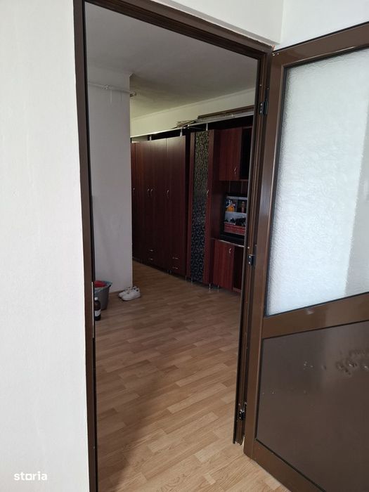 Vând apartament 2 camere