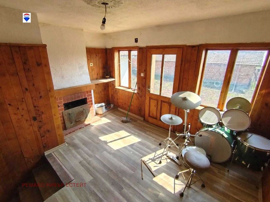 Продава се Къща в с. Старо село, Област Силистра - 73 кв.м за 244 €/кв.м - Снимка #9