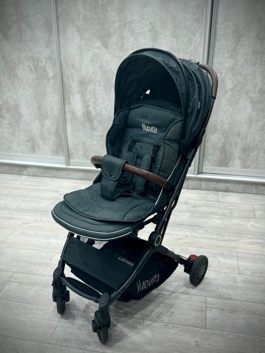 Продам коляску Nuovita «костылёк»
