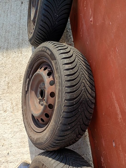 Set jante tabla cu Cauciucuri M+S Toyota Yaris 185/60R15