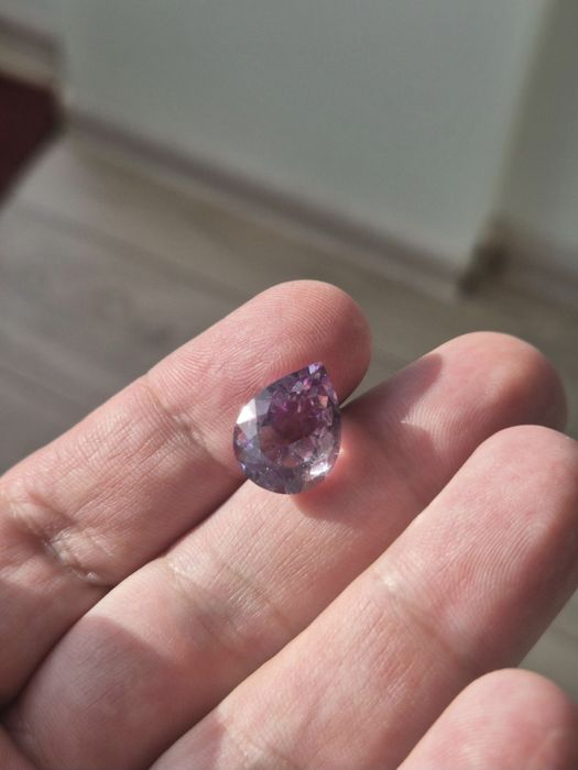 Ametist Natural 9.30 Ct, origine Madagascar