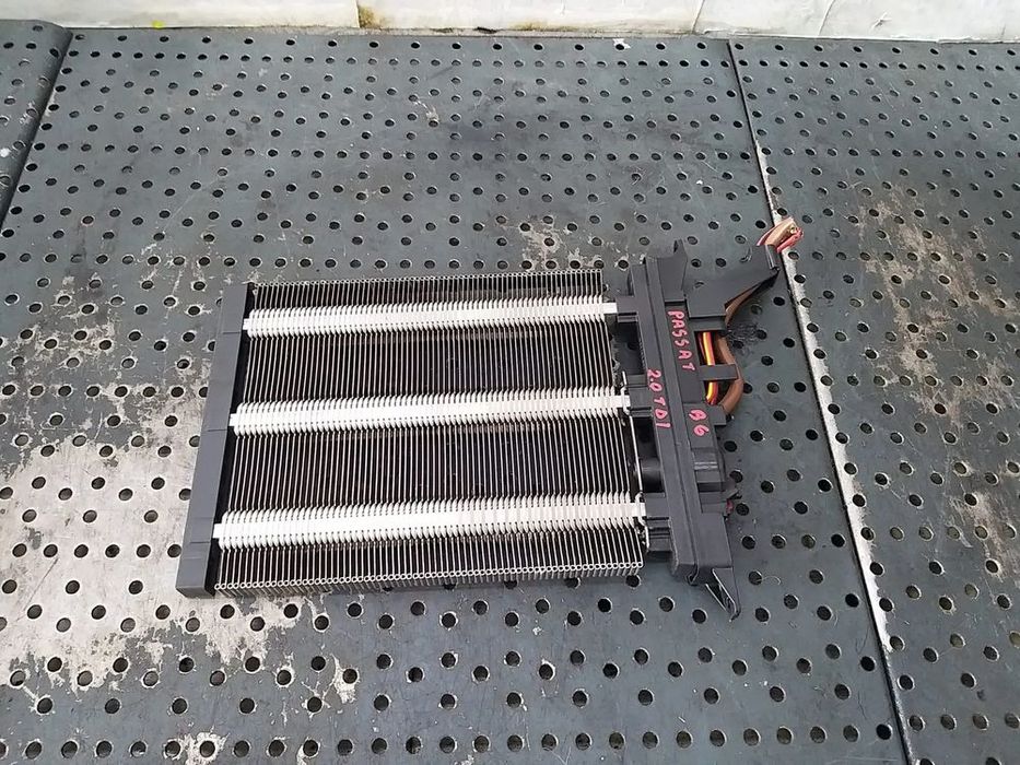 Rezistenta electrica bord vw passat b6 3c cz0134100430 1k0963235f
