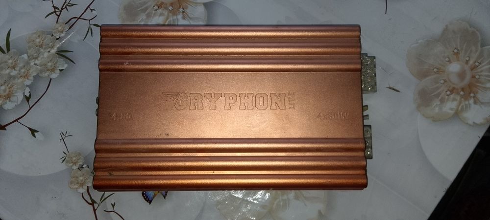 Продам сабвуфер, короб и усилитель