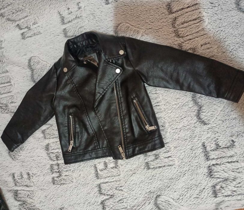 geacă imitație piele 2-3 ani