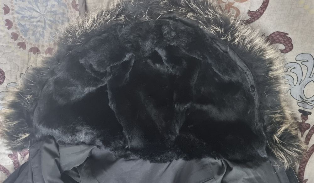 Продам зимнюю куртку