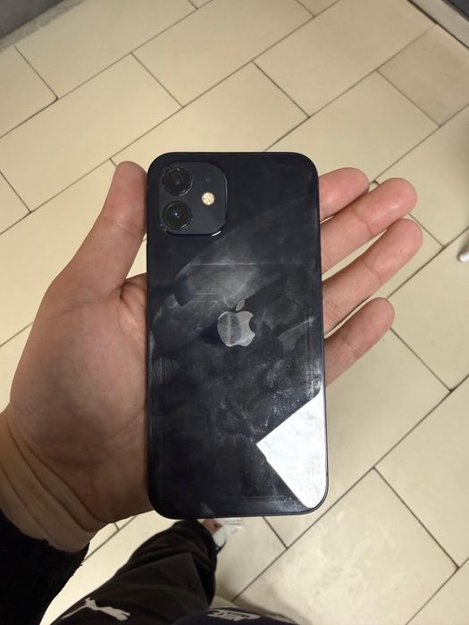 Iphone12 в черном цвете