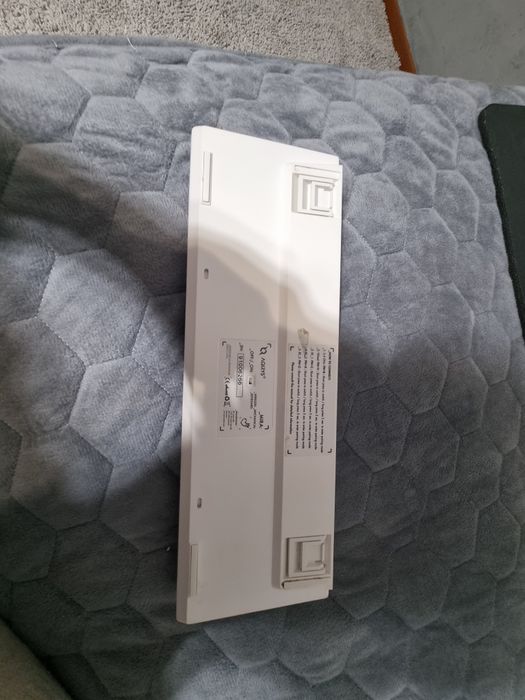 Tastatura pentru gaiming aqirys mira white folosita