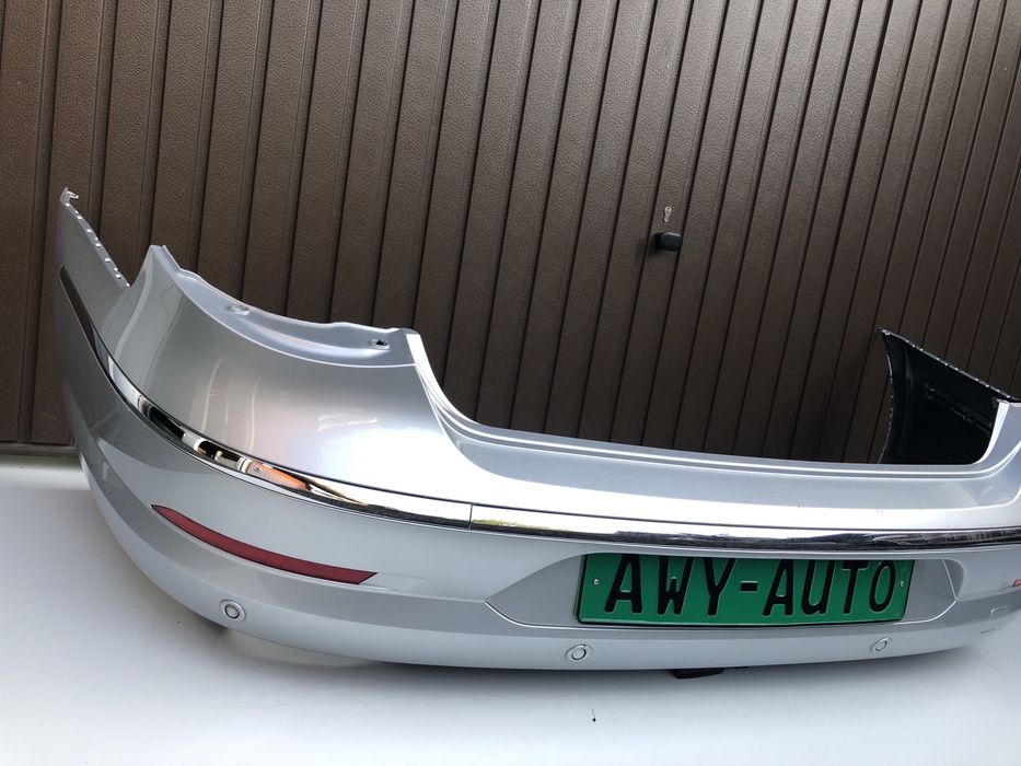 Bara spate vw Passat CC cu senzori de parcare cod culoare LA7W