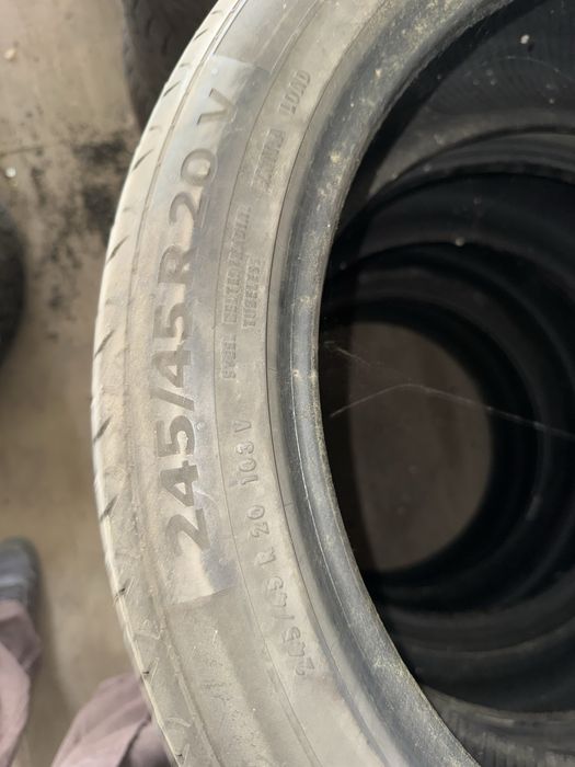 Продам резину continental R20