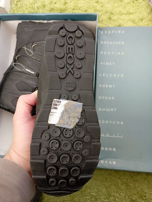 Vând ghete impermeabile Geox   fetița