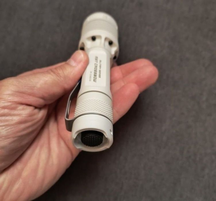 Lanterna JETBeam M37 Crossbow