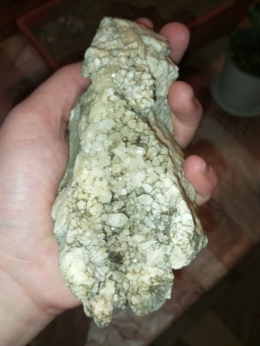 Минерали           .