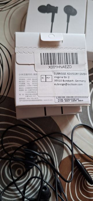 Нови слушалки на Xiaomi Redmi