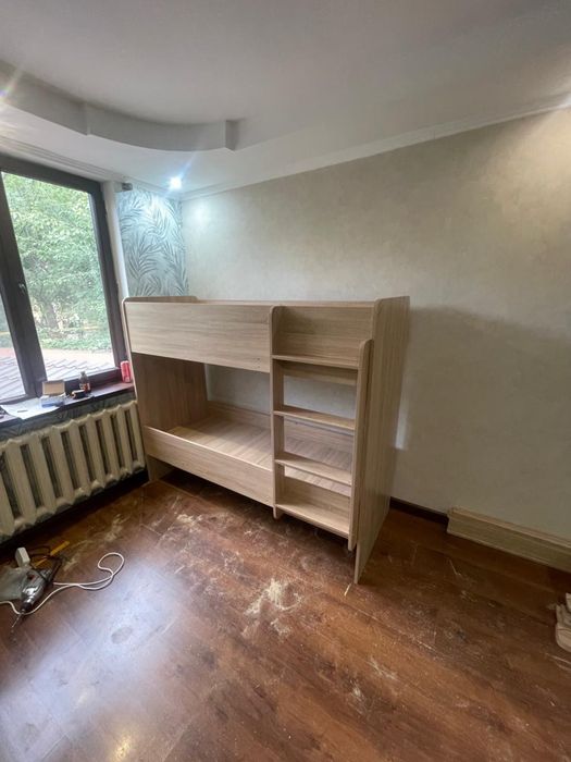 двухьярусная кровать