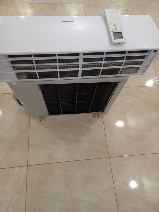 Продавам климатик General  12ска