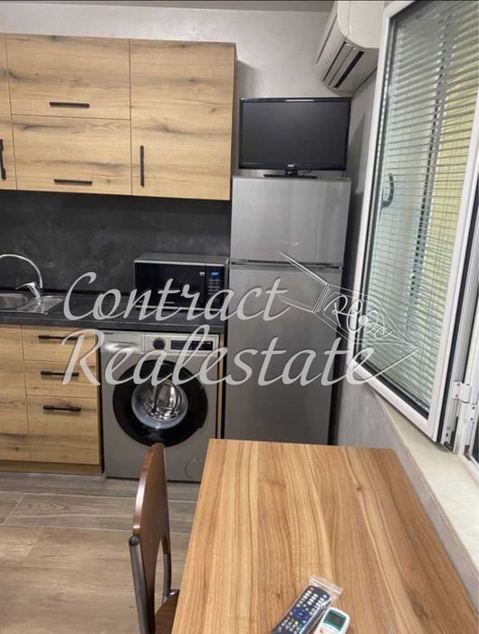 Дава се под наем Едностаен апартамент в Варна, Спортна зала - 30 кв.м за 316.2 € - Снимка #2