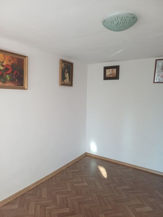 Casă de vânzare satul Spătaru comuna Costești