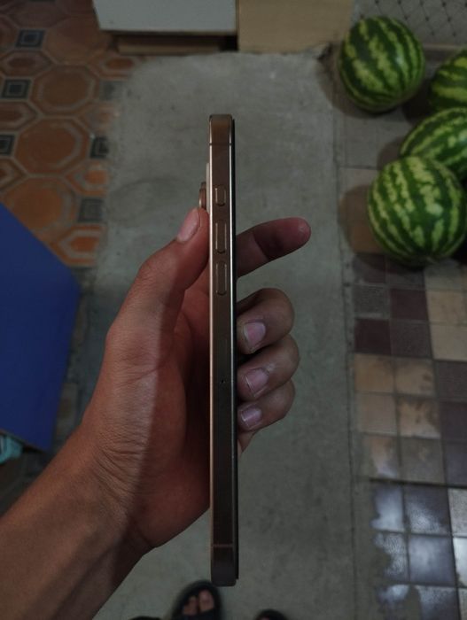 Продаётся Айфон 16 про мах